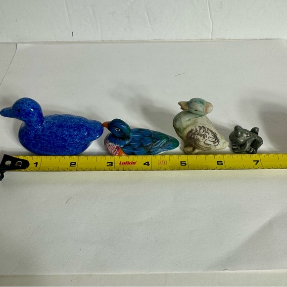 Vintage collection of an animals. 3 ceramic ducks and 1 pewter frog. - Picture 11 of 12